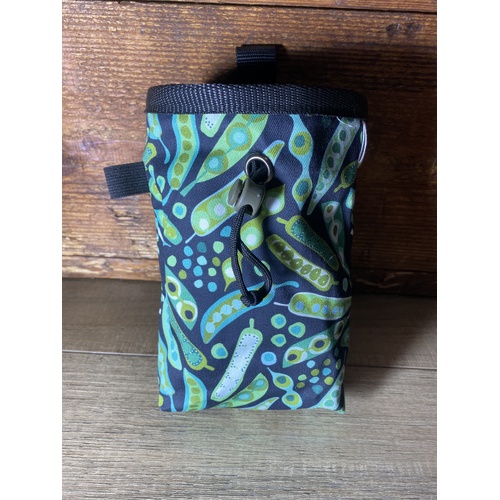 Nativa Handmade Pea Chalk Bag 