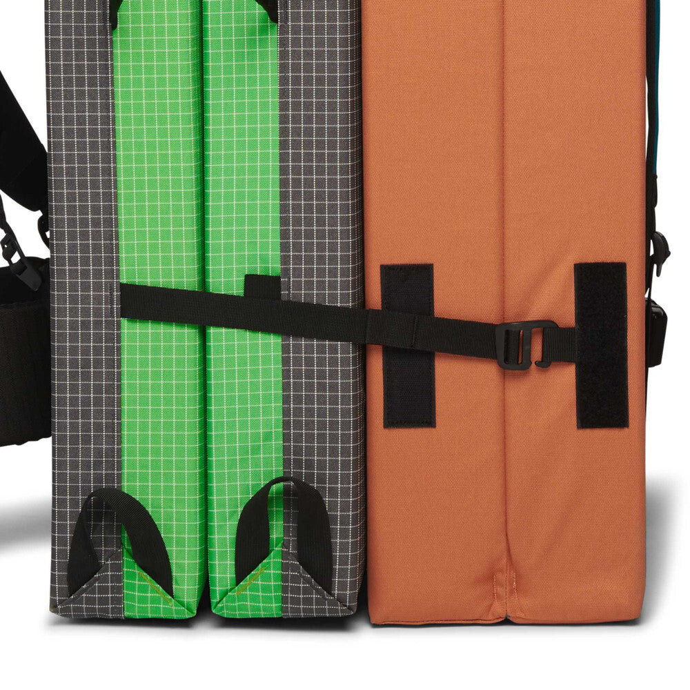 black-diamond-erratic-crash-pad-boulder-mat