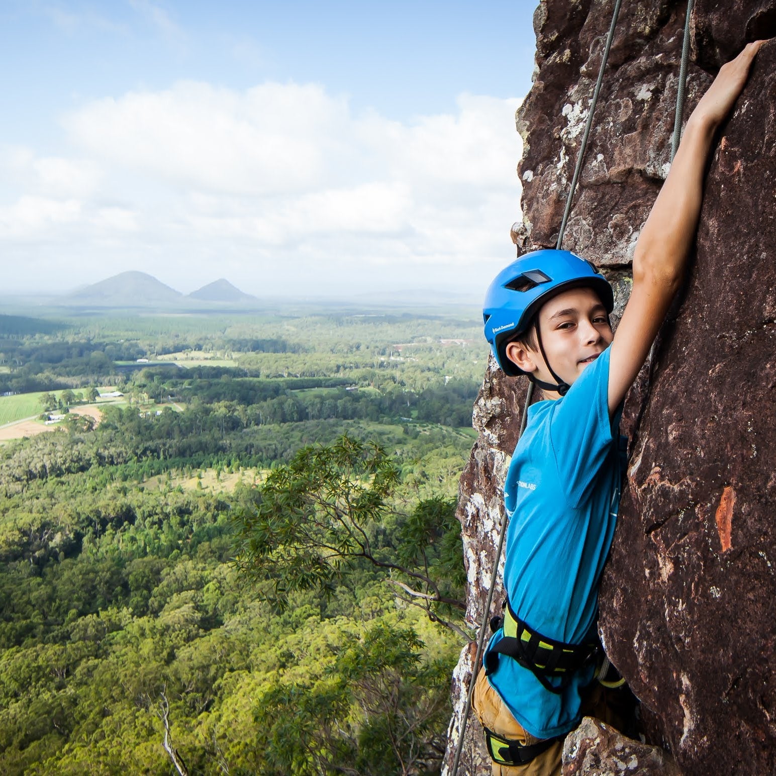 Rock Climbing Mount Ngungun (Glass House Mountains)