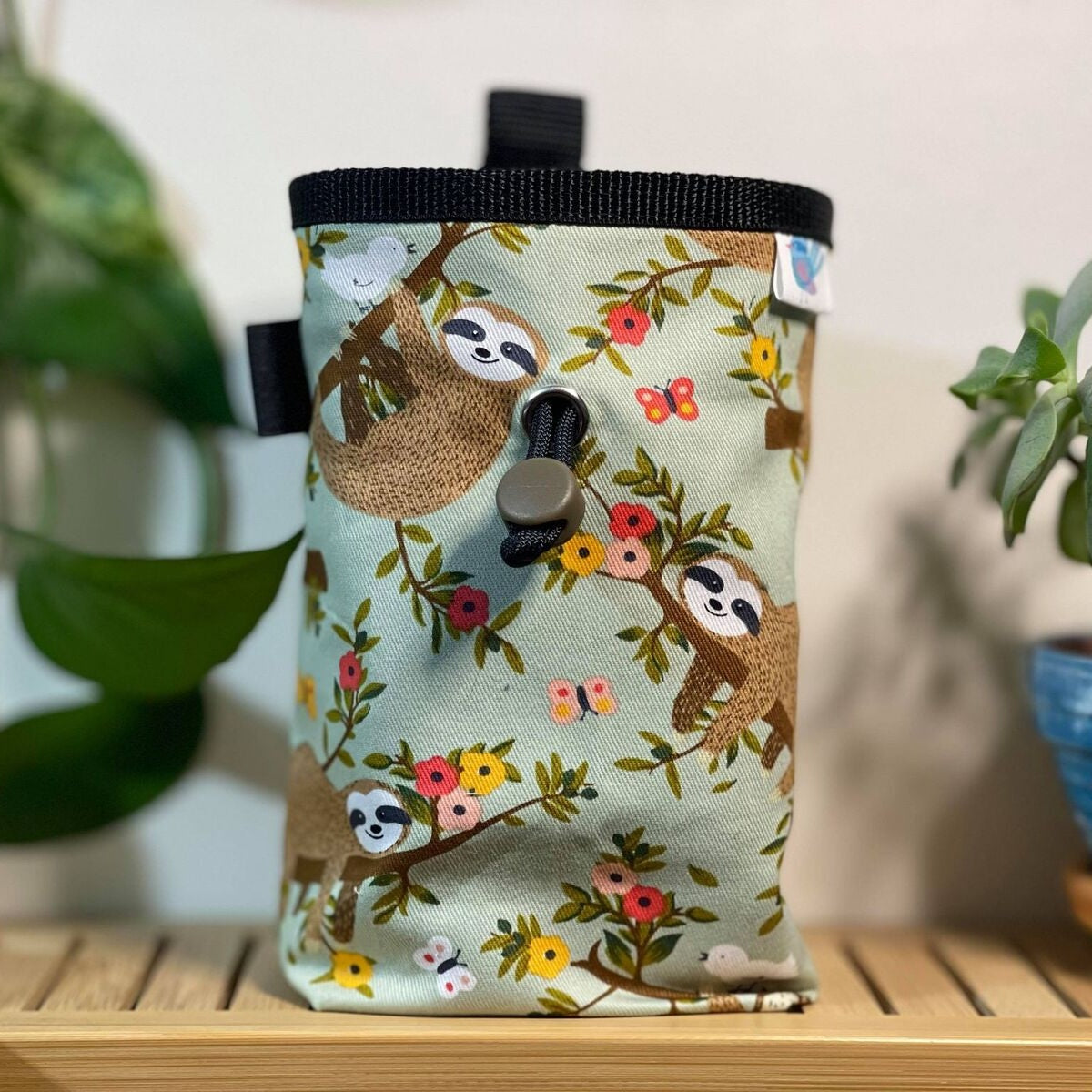 nativa-handmade-black-sloth-chalk-bag