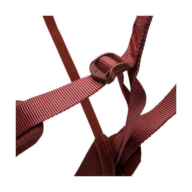 black-diamond-momentum-womens-climbing-harness-1