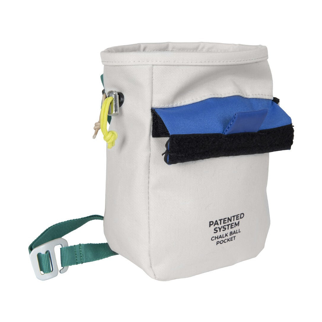 snap-chalk-pocket-scratch-chalk-bag-1