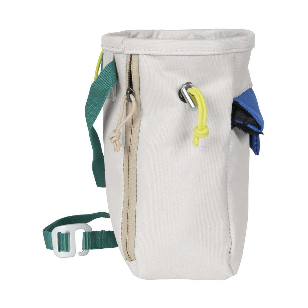 snap-chalk-pocket-scratch-chalk-bag-1
